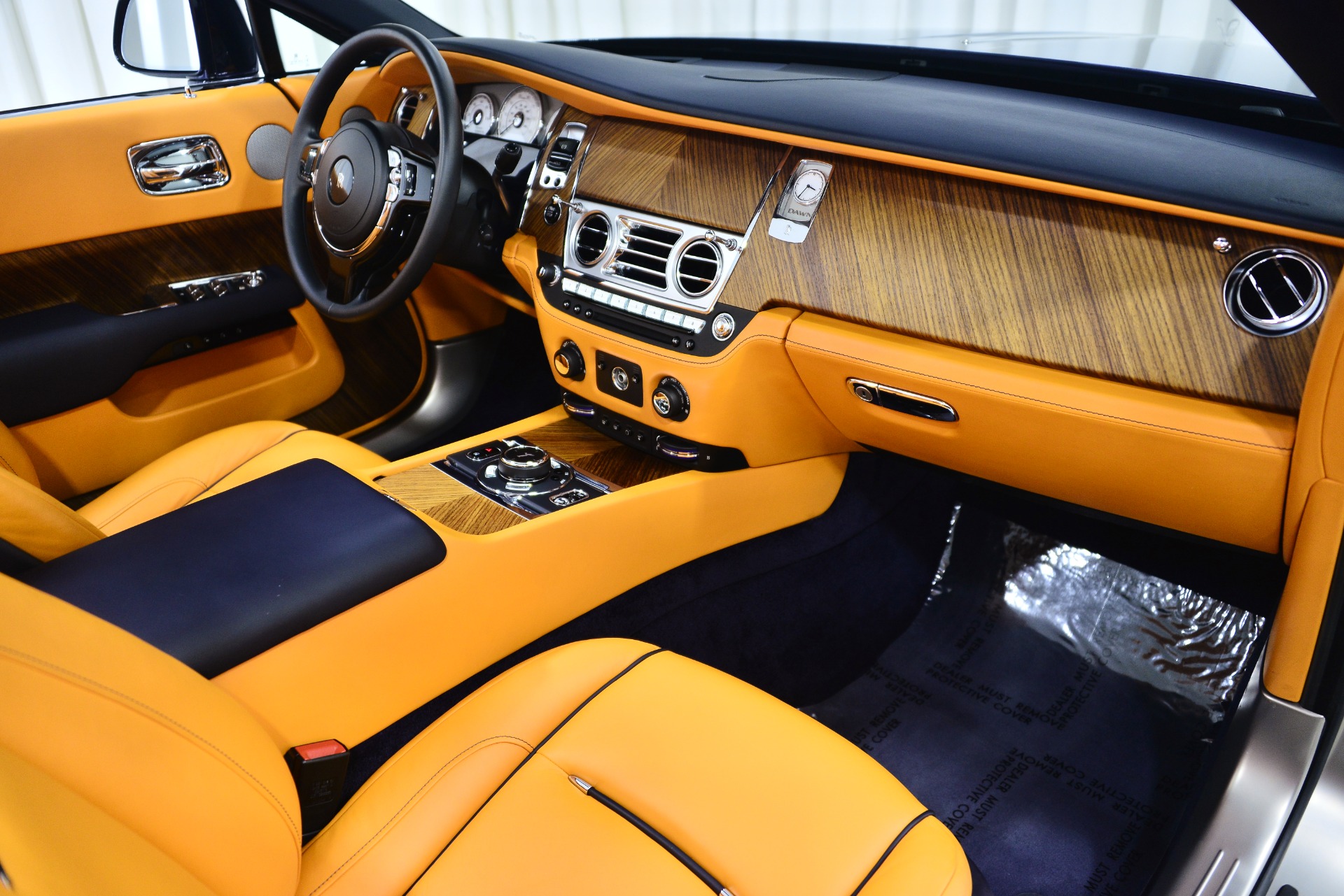Rolls Royce Phantom Ghost Dawn Wraith & Cullinan Orange Umbrellas - Custom  Made