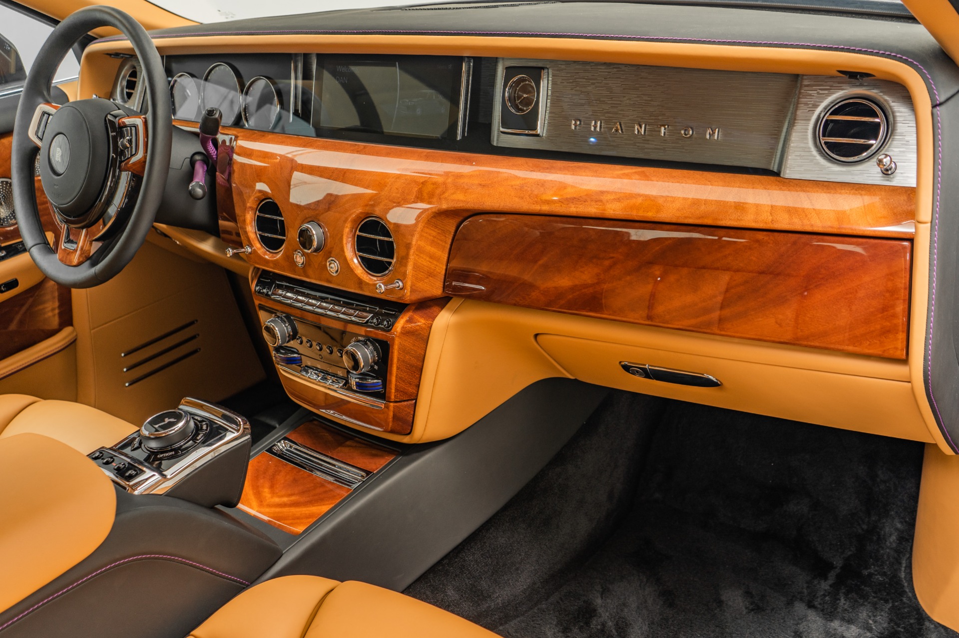 Rolls-Royce Phantom Year Of The Dragon - Interior