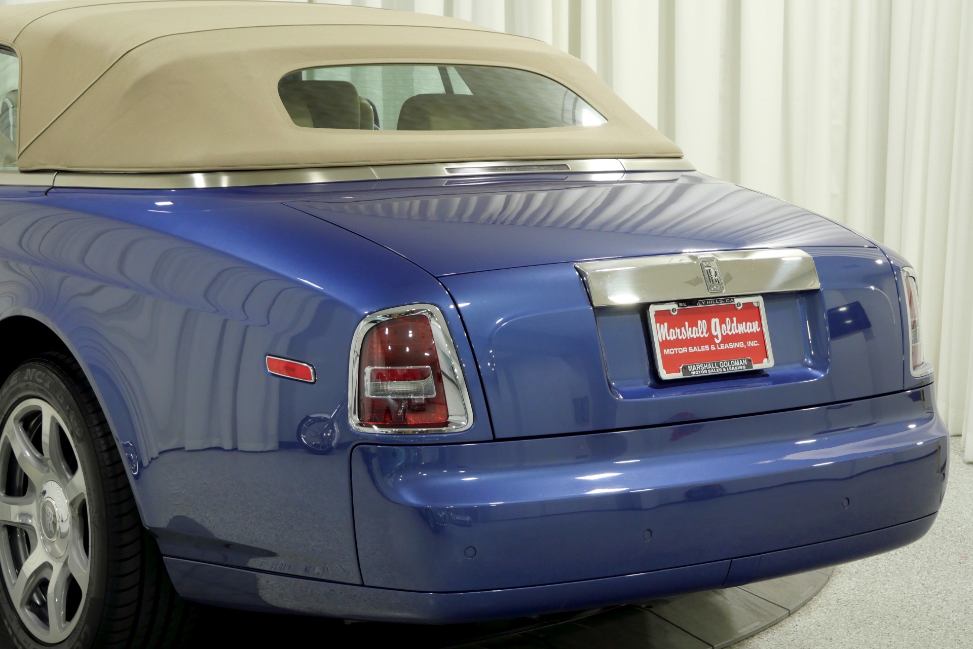 Used 2010 Rolls-Royce Phantom Drophead Coupe For Sale ($188,900 