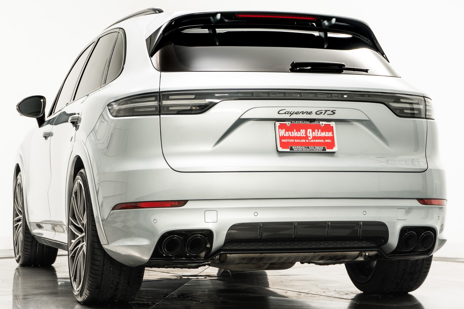 https://www.marshallgoldmanbh.com/imagetag/3421/6/l/Used-2023-Porsche-Cayenne-GTS-1701291393.jpg